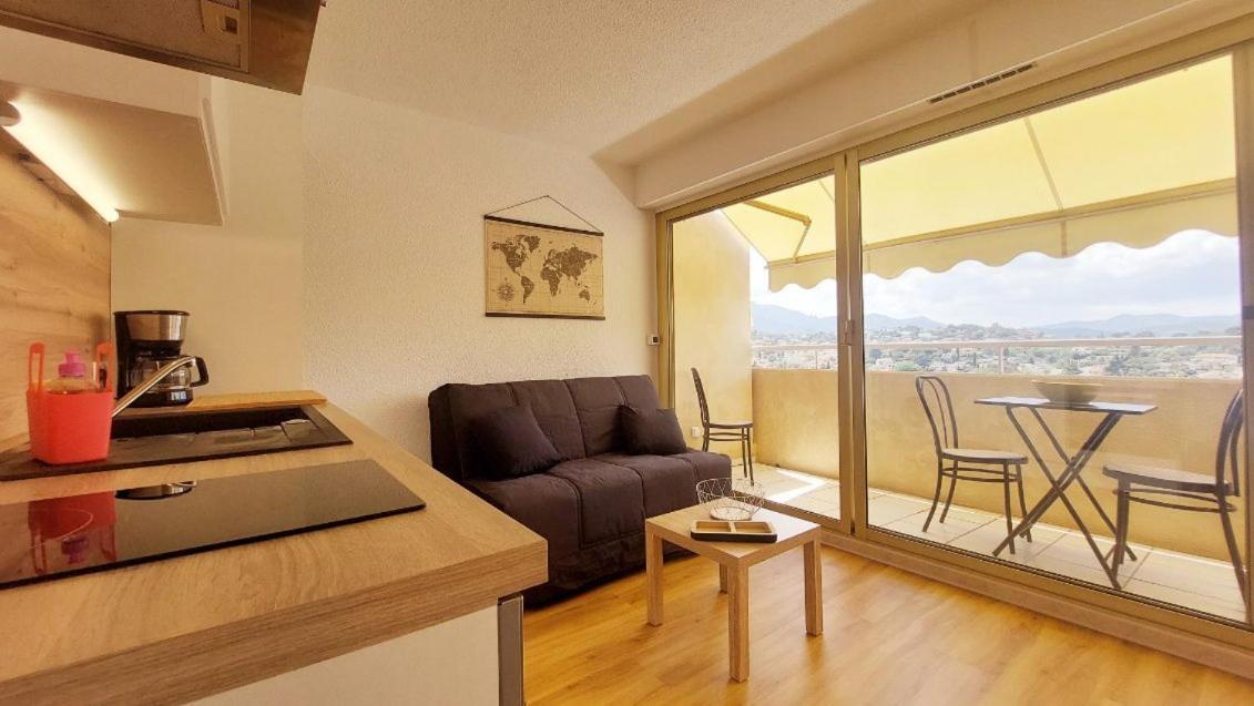 Studio Chez Nanie Residence Le Concorde Cannes Marina Mandelieu La Napoule Bagian luar foto